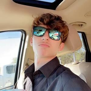 Meet your Posher, Larry